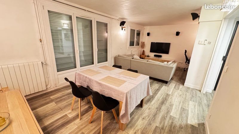Appartement à louer, 69m², Groslay