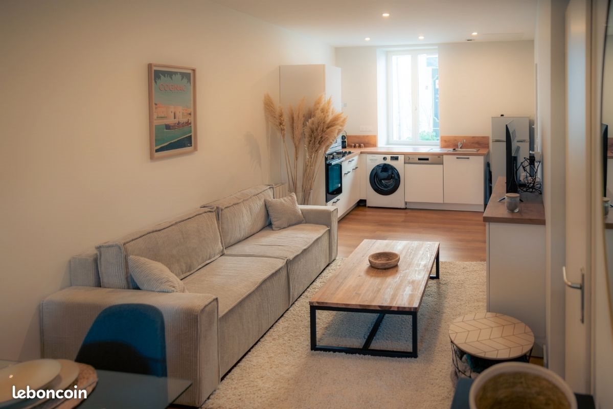 Appartement à louer, 45m², Cognac