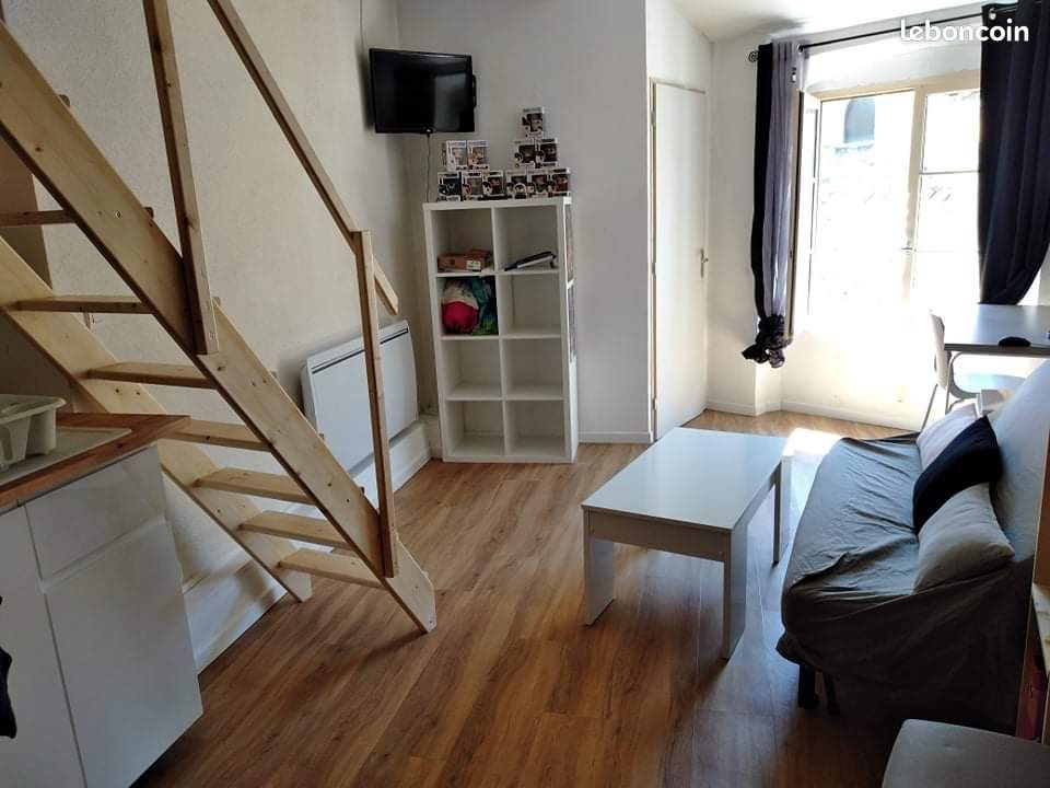 Appartement à louer, 30m², Nîmes