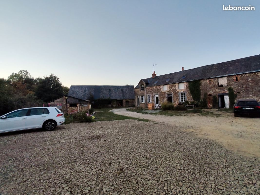 Maison à vendre, 136m², Saint-Georges-Buttavent