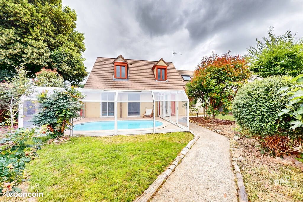 Maison à vendre, 130m², Mondreville
