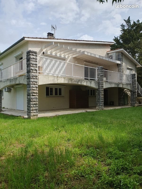 Maison à vendre, 240m², Auch