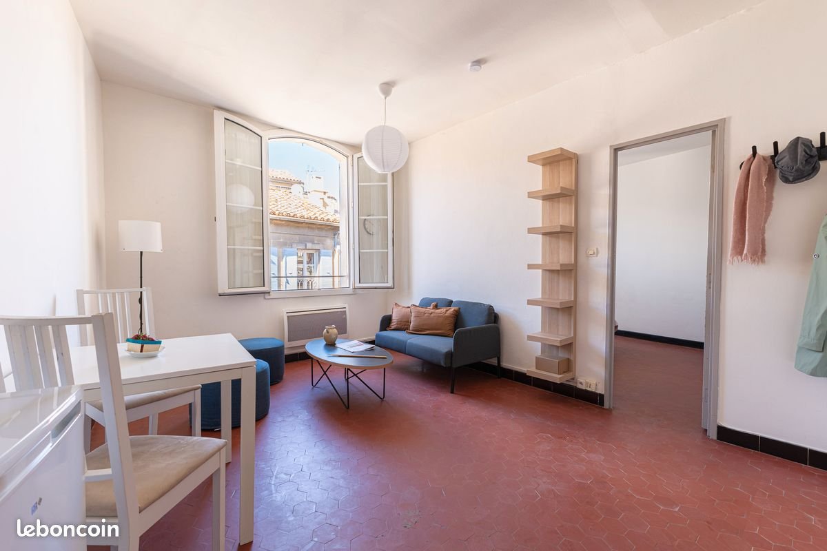 Appartement à louer, 34m², Arles
