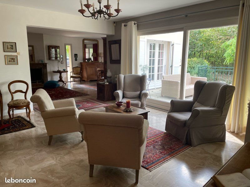 Maison à vendre, 232m², Tréon