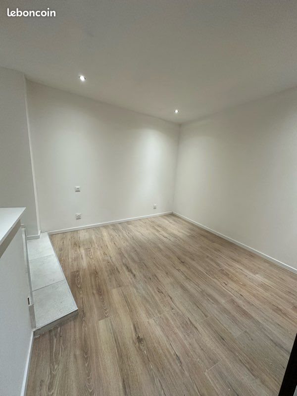 Appartement à vendre, 50m², Vias