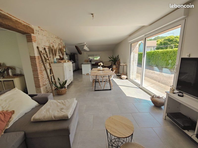 Maison à louer, 135m², Lafox