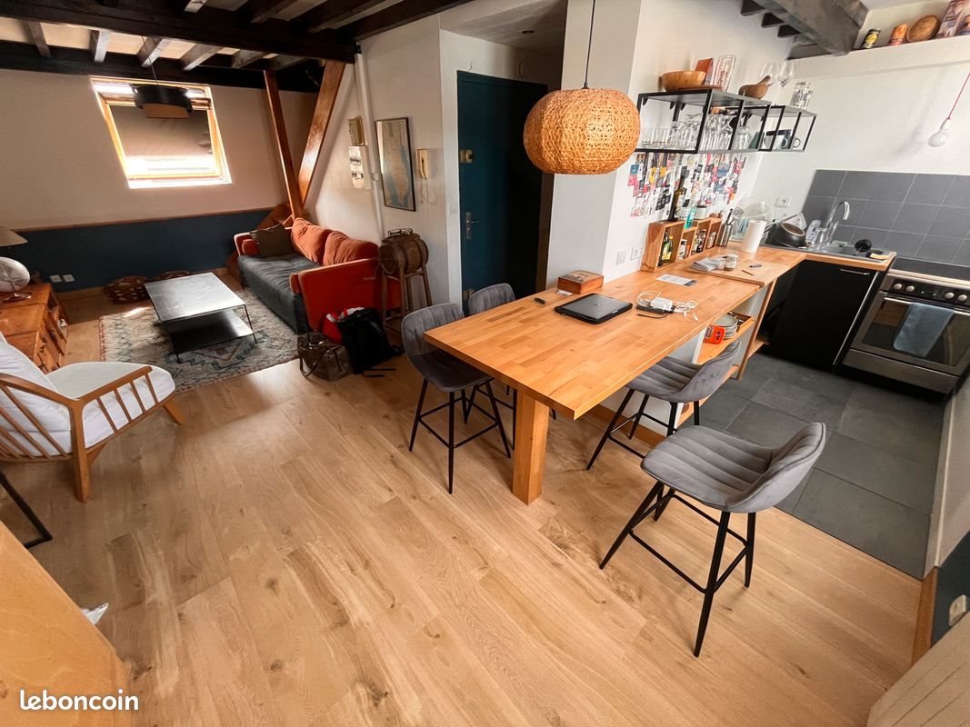 Appartement à louer, 45m², Lille