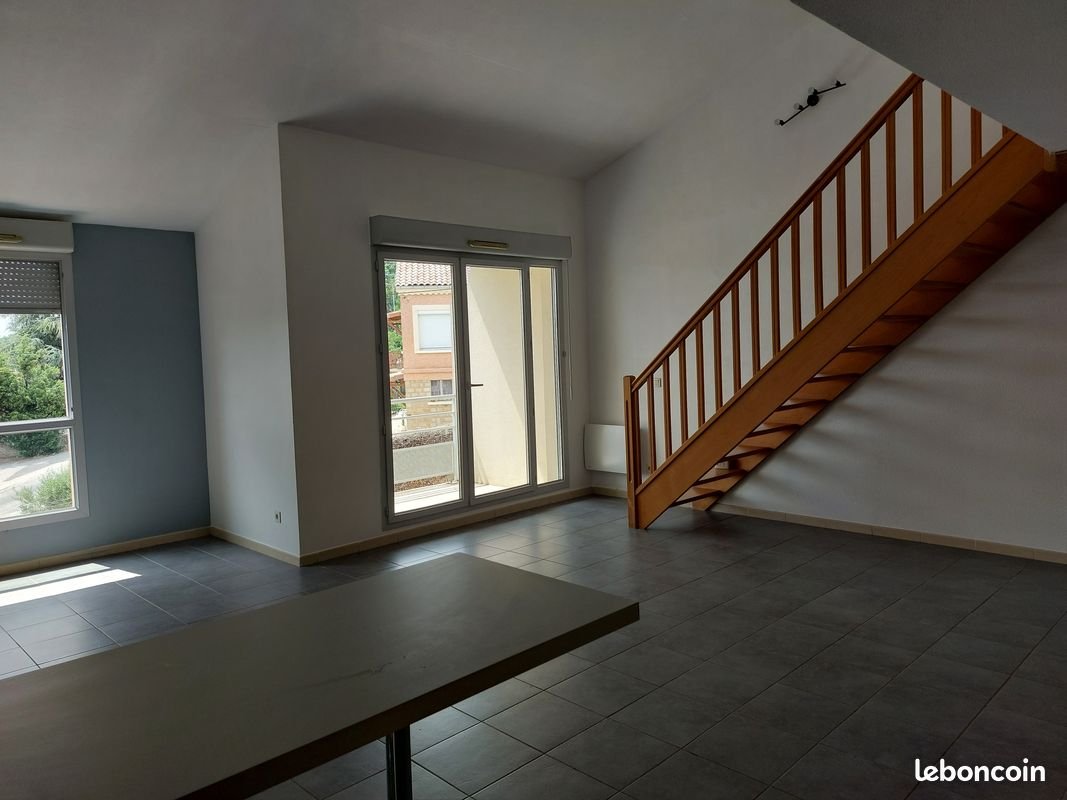 Appartement à louer, 85m², Aubenas