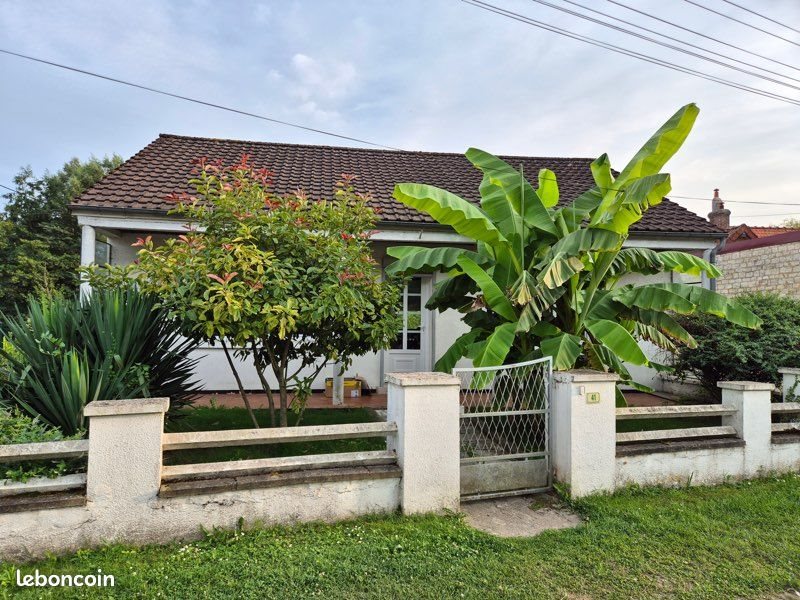 Maison à vendre, 70m², Bassoles-Aulers