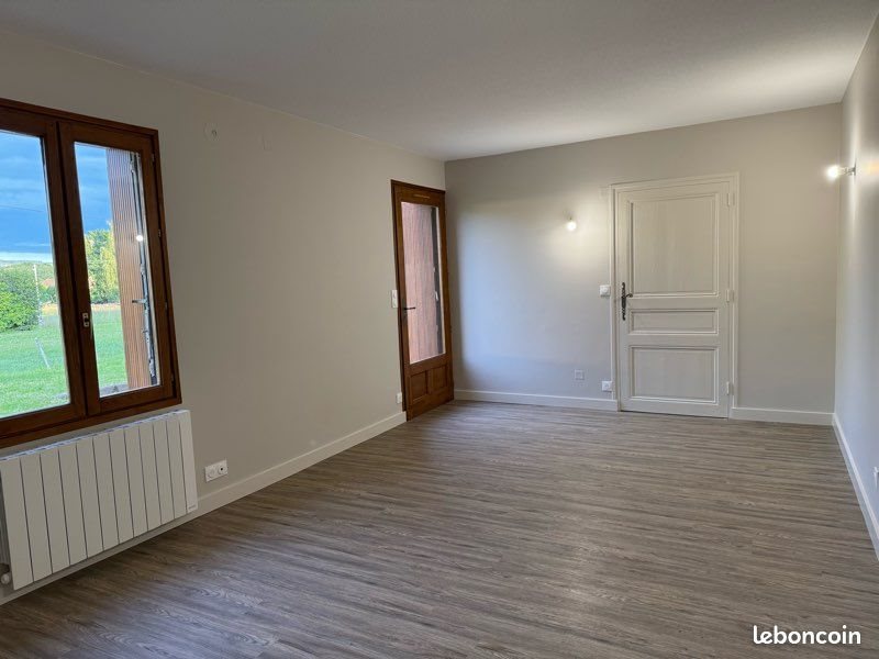 Appartement à louer, 60m², Dommartin-lès-Cuiseaux