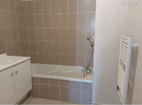 Appartement à louer, 57m², L'Isle-d'Abeau