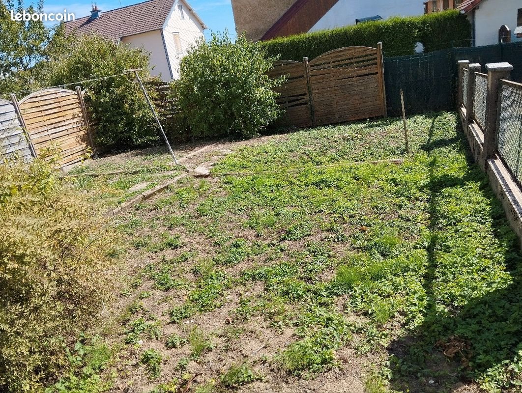 Appartement à louer, 55m², Cravanche
