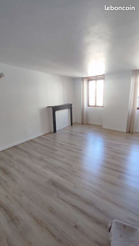 Appartement à louer, 43m², Parthenay