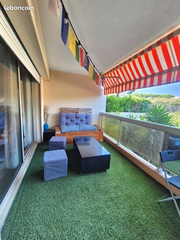 Appartement à louer, 43m², Antibes