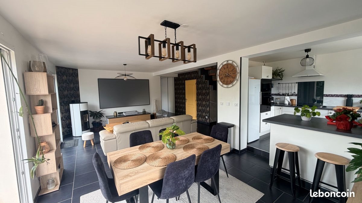 Maison à vendre, 128m², Saint-Sulpice