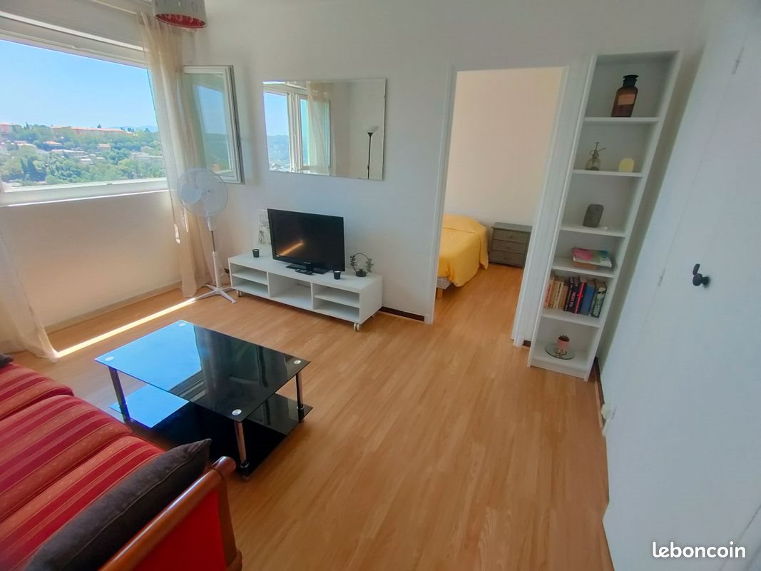 Appartement à louer, 37m², Grasse