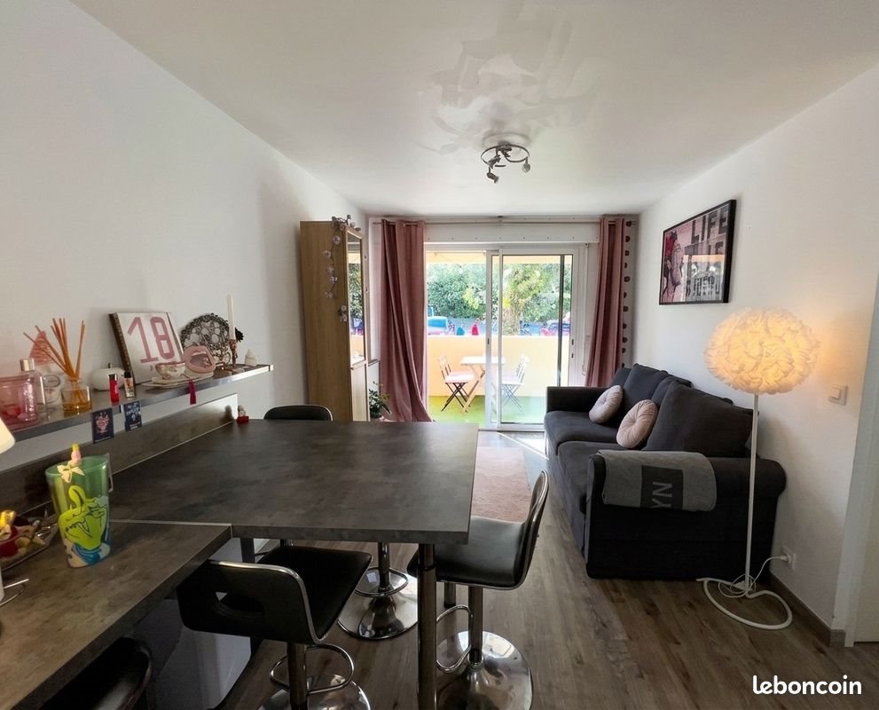 Appartement à louer, 27m², La Seyne-sur-Mer