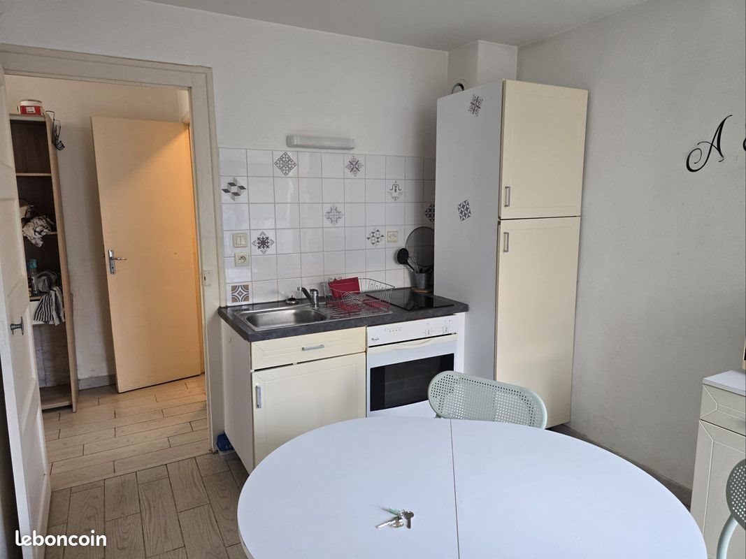 Appartement à louer, 25m², Luçon