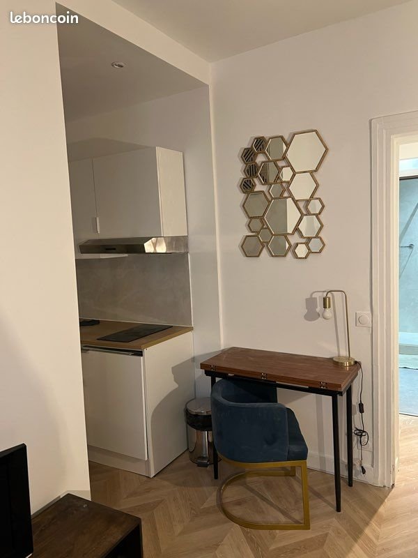 Appartement à louer, 24m², Levallois-Perret