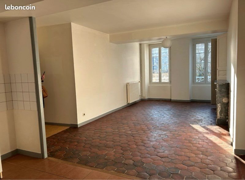 Appartement à louer, 85m², Joigny