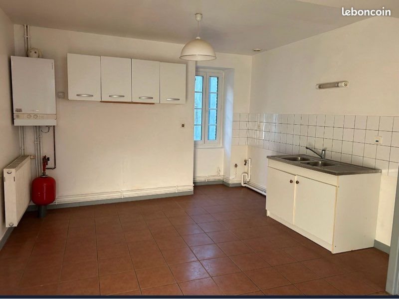 Appartement à louer, 85m², Joigny