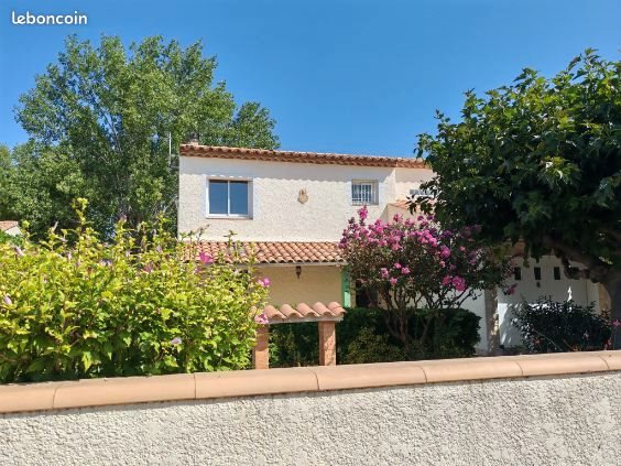 Maison à louer, 84m², Coursan