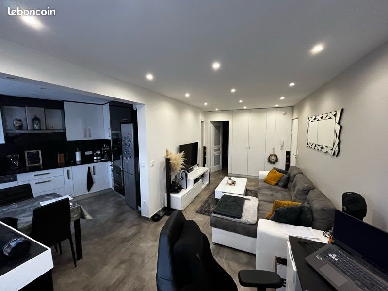 Appartement à louer, 43m², Fontenay-le-Fleury