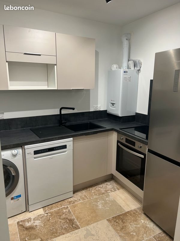 Appartement à louer, 40m², Saint-Rémy-de-Provence