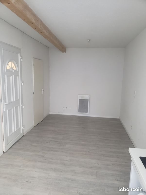 Appartement à louer, 23m², Saint-Etienne
