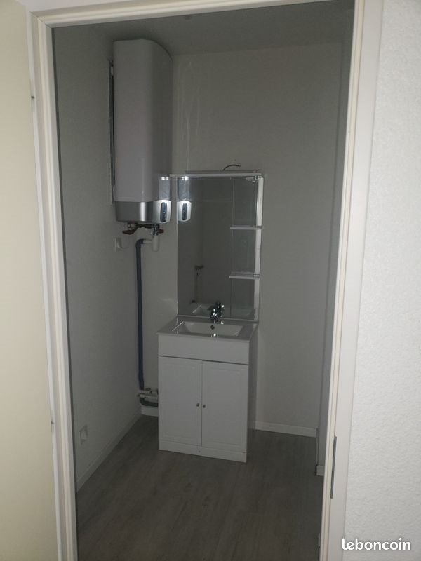 Appartement à louer, 23m², Saint-Etienne