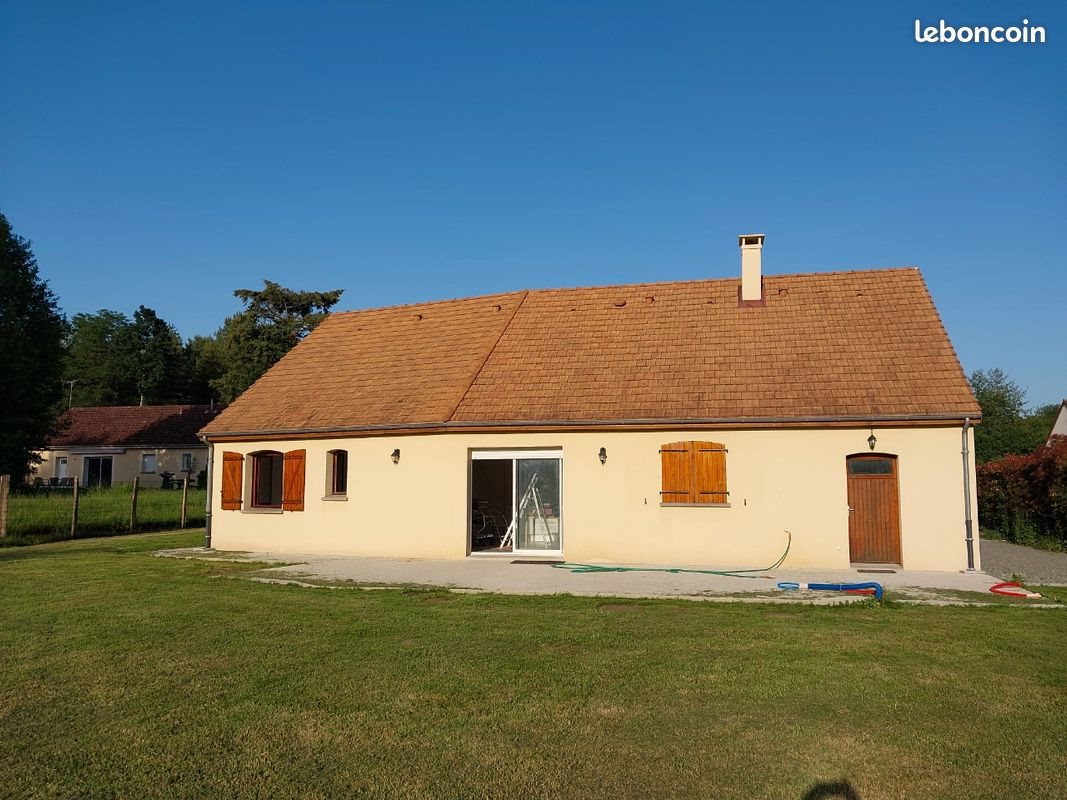 Maison à louer, 112m², Saint-Célerin