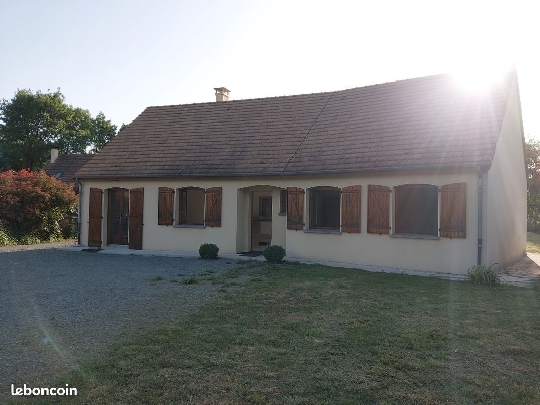 Maison à louer, 112m², Saint-Célerin