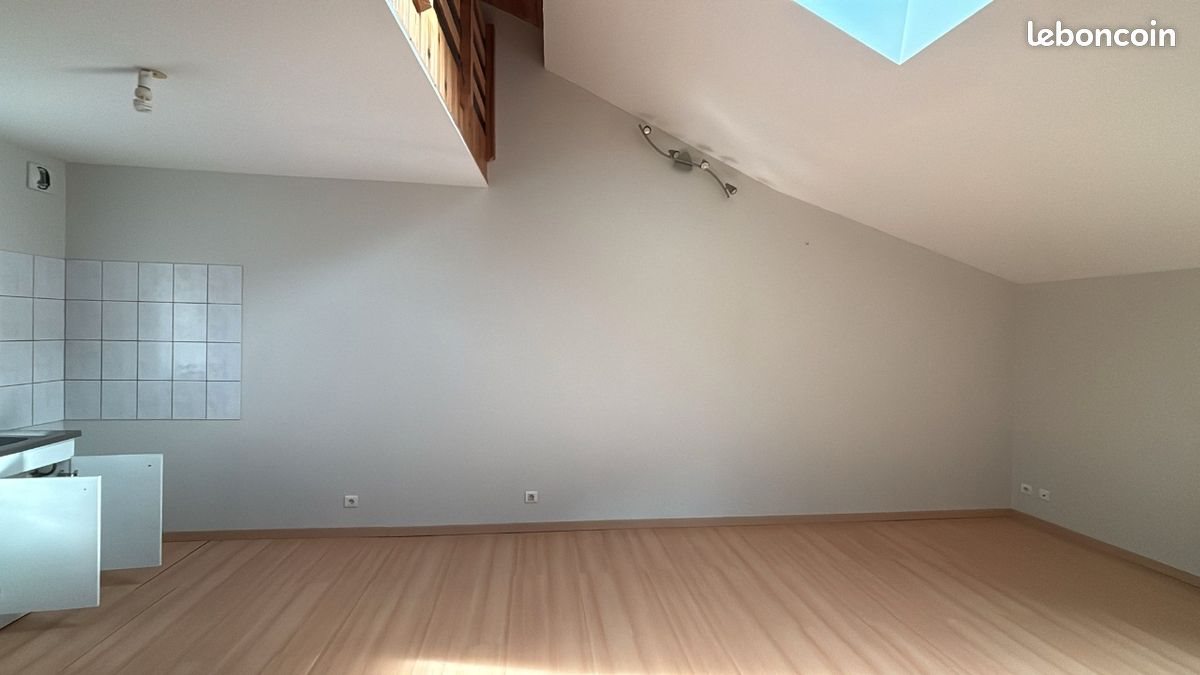 Appartement à louer, 65m², Cluny