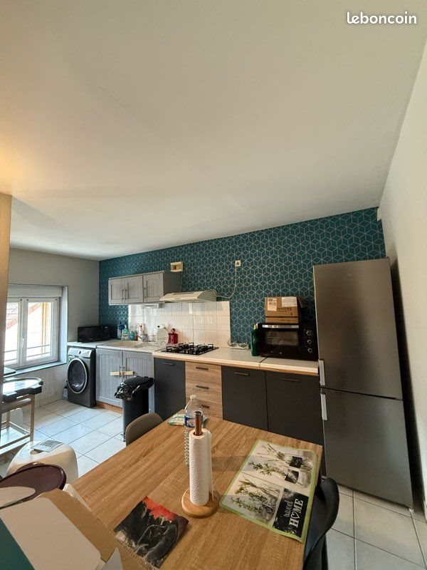 Appartement à louer, 51m², Epervans