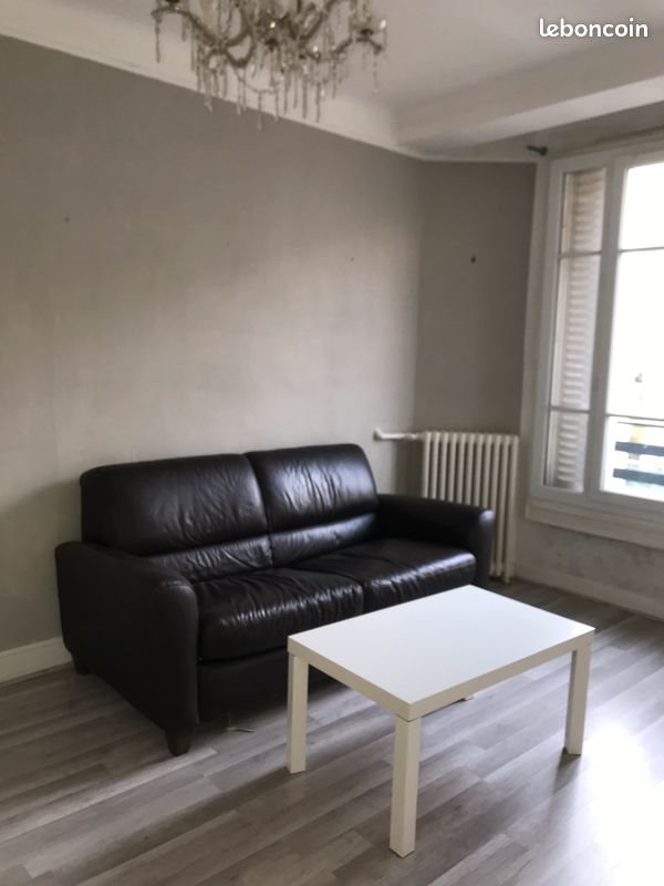 Appartement à louer, 22m², Courbevoie