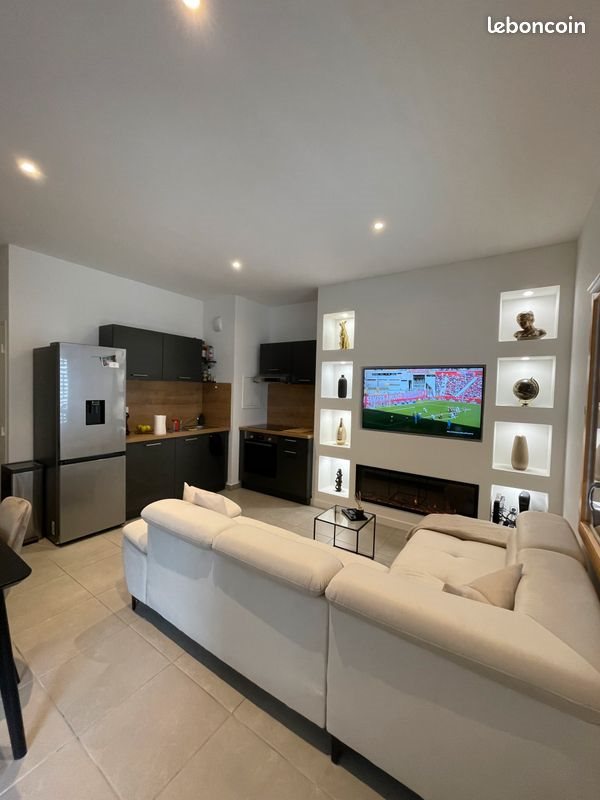 Appartement à louer, 42m², Saint-Priest