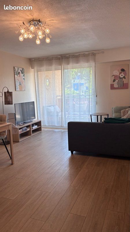 Appartement à louer, 40m², Cavalaire-sur-Mer