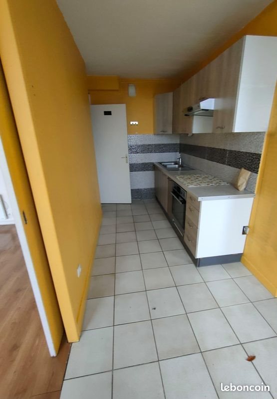 Appartement à louer, 87m², Evry
