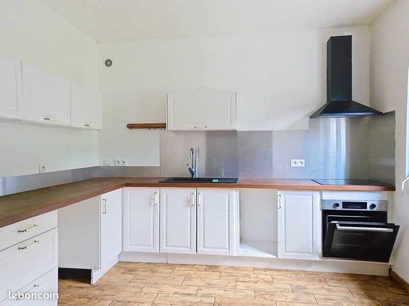 Maison à louer, 120m², Bourganeuf