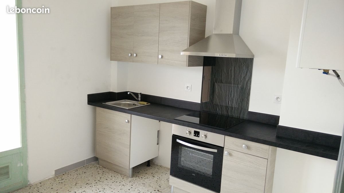 Appartement à louer, 73m², Ajaccio