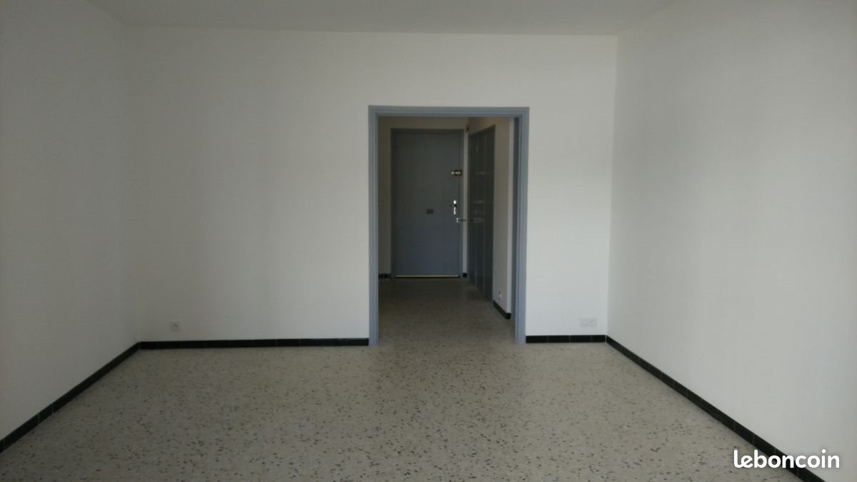 Appartement à louer, 73m², Ajaccio