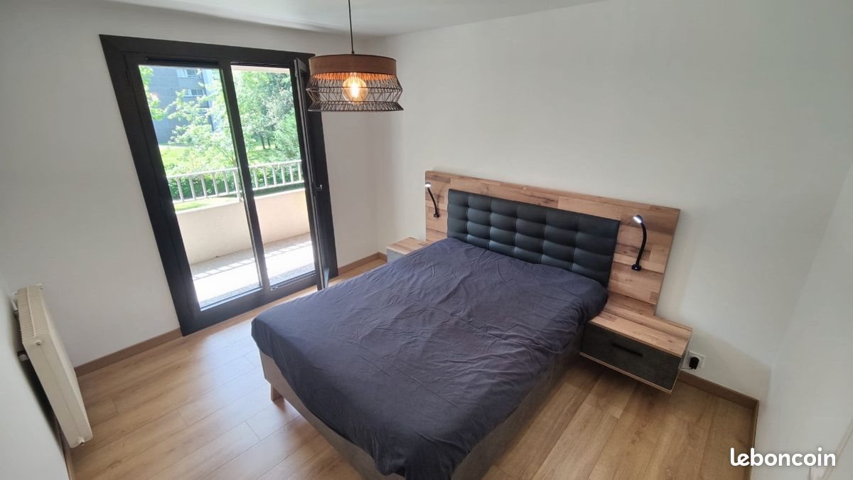Appartement à louer, 74m², Pau