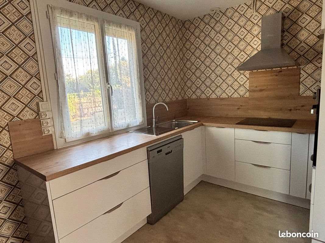 Maison à vendre, 74m², Les Baux-de-Breteuil