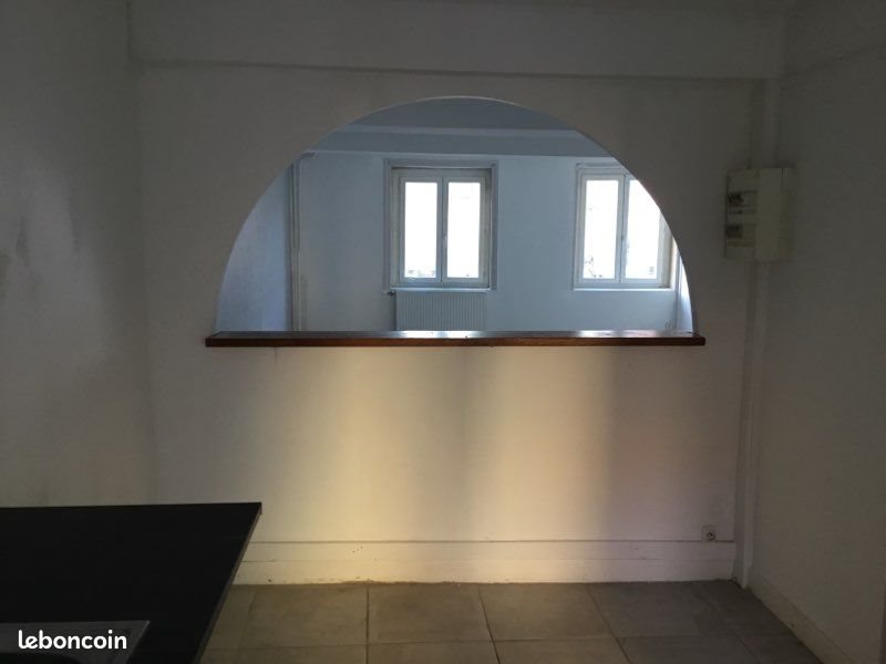 Appartement à louer, 80m², Chauffailles