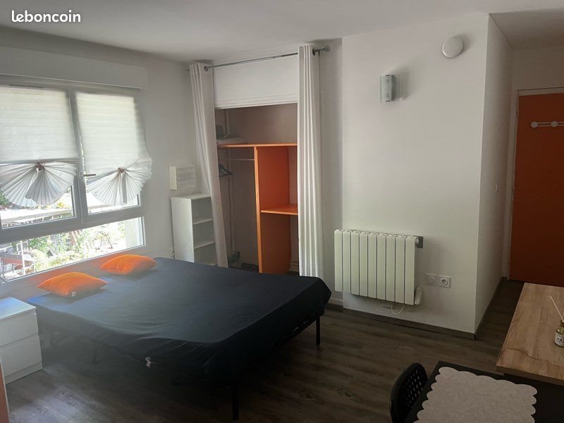 Appartement à louer, 21m², Saint-Sébastien-de-Morsent