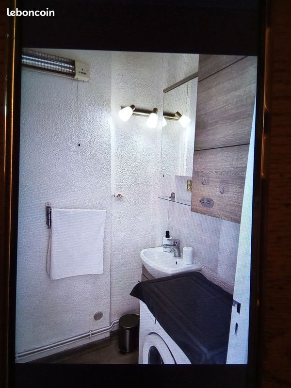 Appartement à louer, 19m², Gréoux-les-Bains