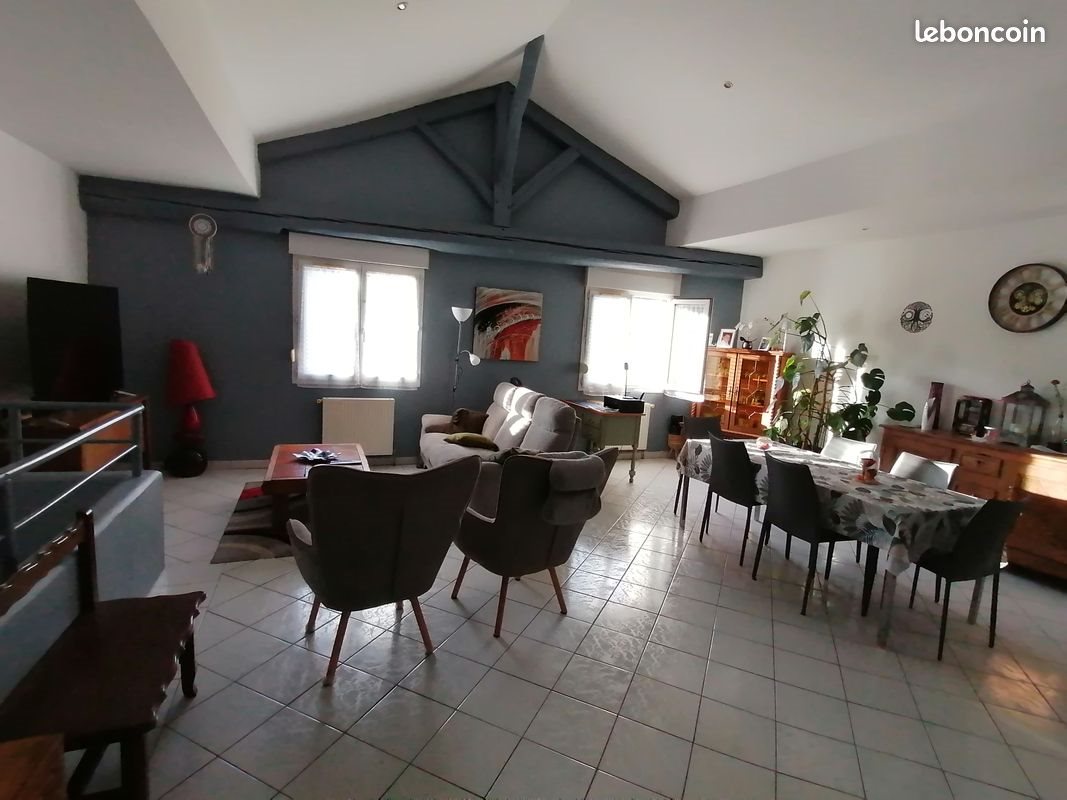Appartement à louer, 107m², Vavincourt