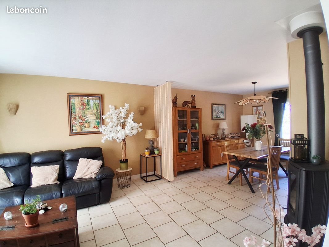 Maison à vendre, 92m², Peschadoires