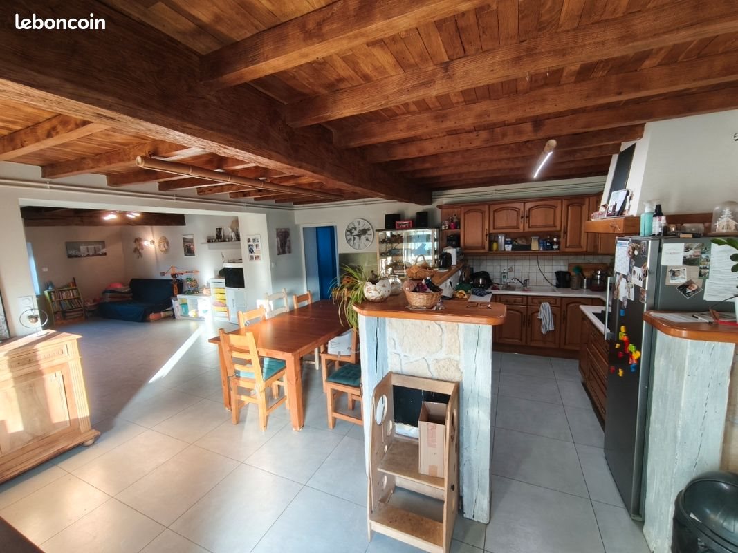 Maison à vendre, 130m², Saint-Martin-Lestra