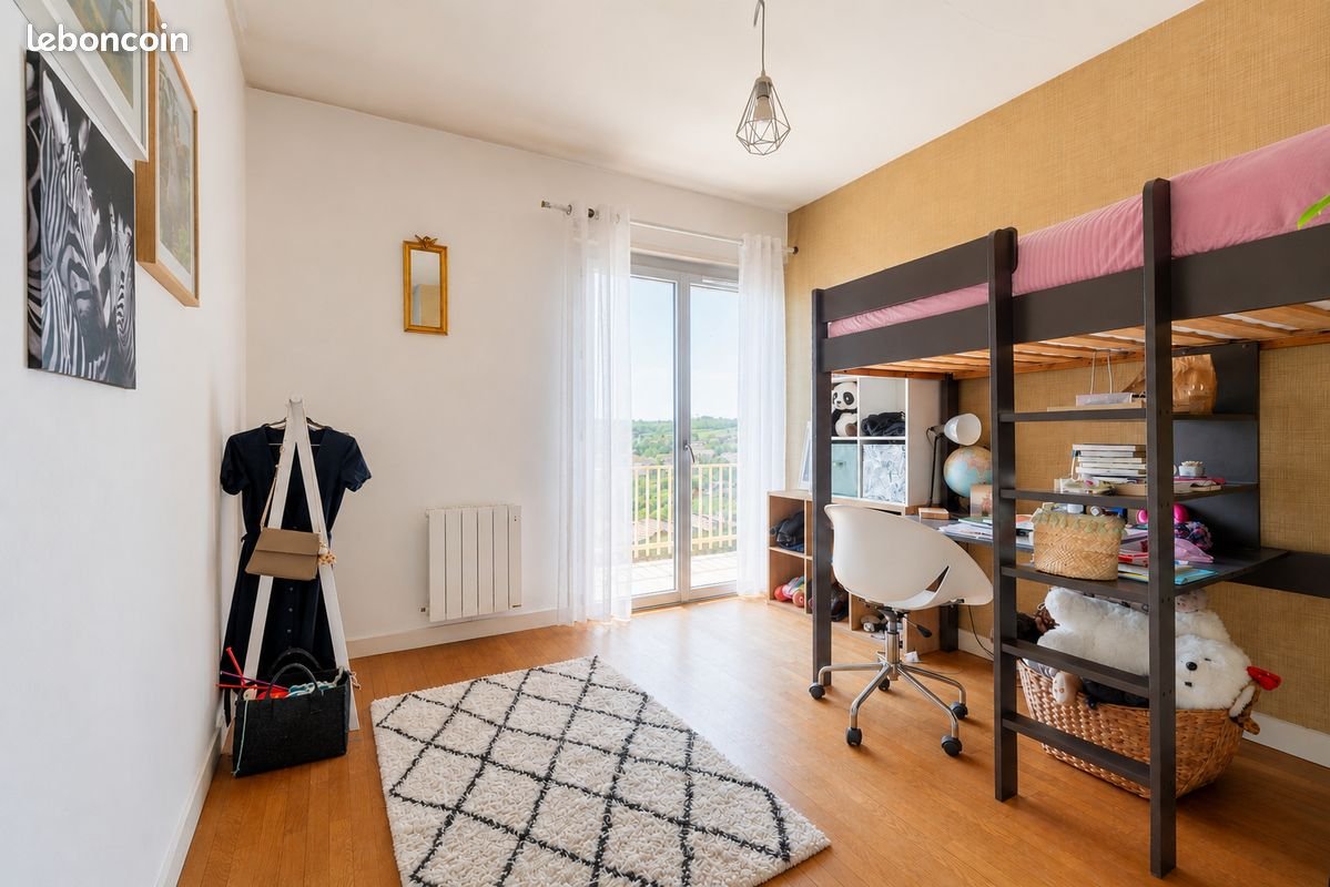 Maison à vendre, 185m², Lozanne